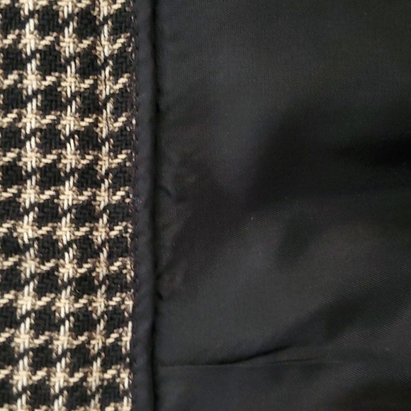 Dana Buchman Houndstooth Skirt, 4P - Picture 8 of 14